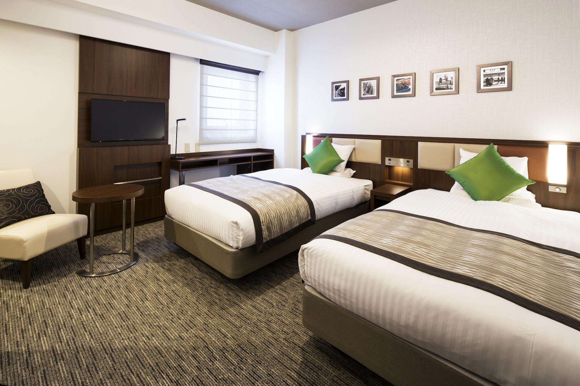 Hotel Mystays Shin Osaka Conference Center Exteriör bild